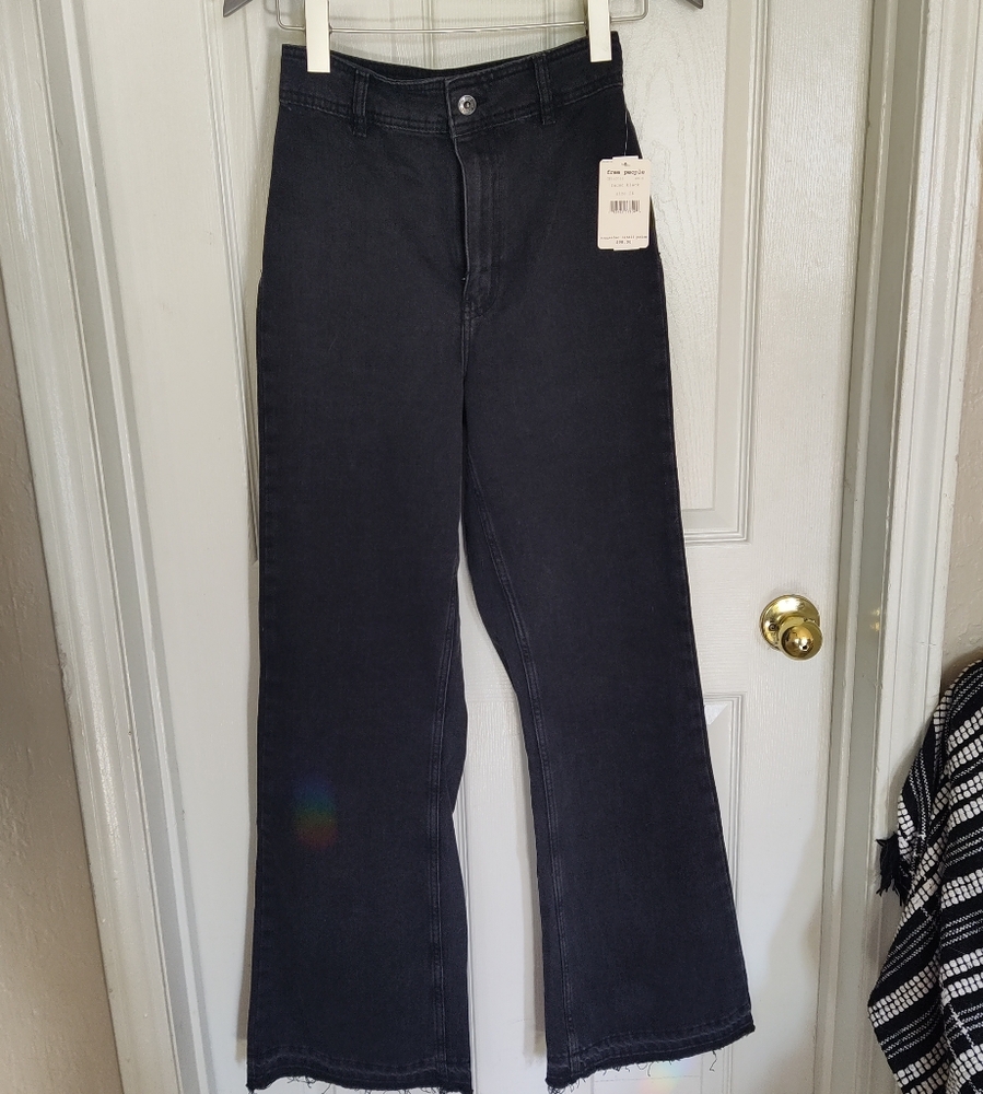 NWT Free People We The Free Black High-Waisted Jeans size 26